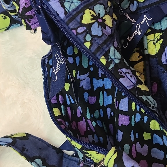 Vera Bradley Hipster bag - Picture 3 of 3